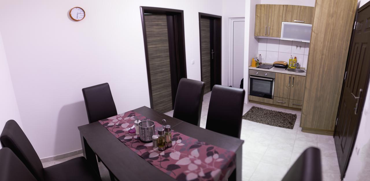 Apartman Olive Apartment Ulcinj Exterior photo