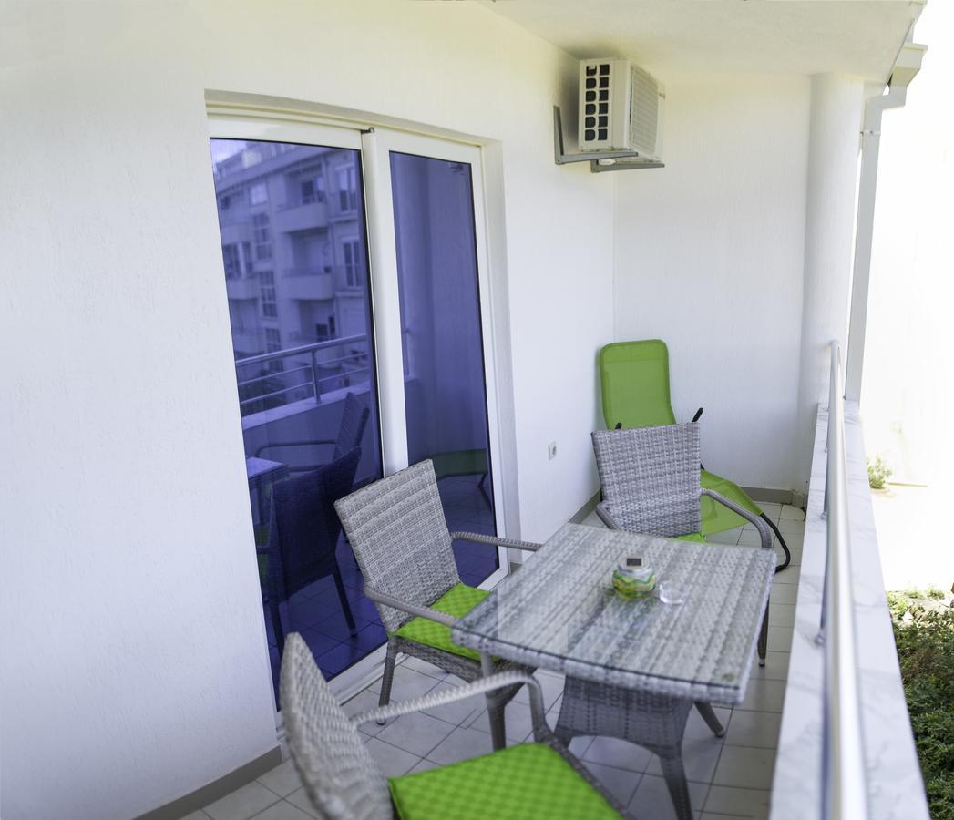 Apartman Olive Apartment Ulcinj Exterior photo